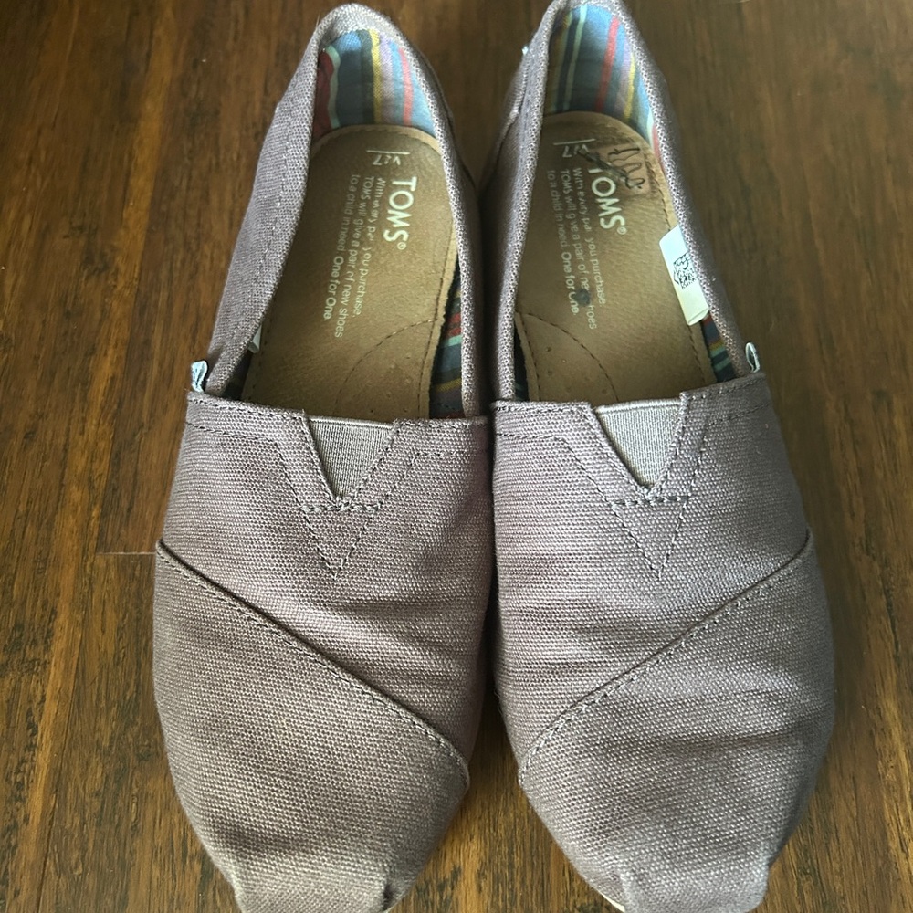 TOMS Charcoal Canvas Slip-Ons, size 7